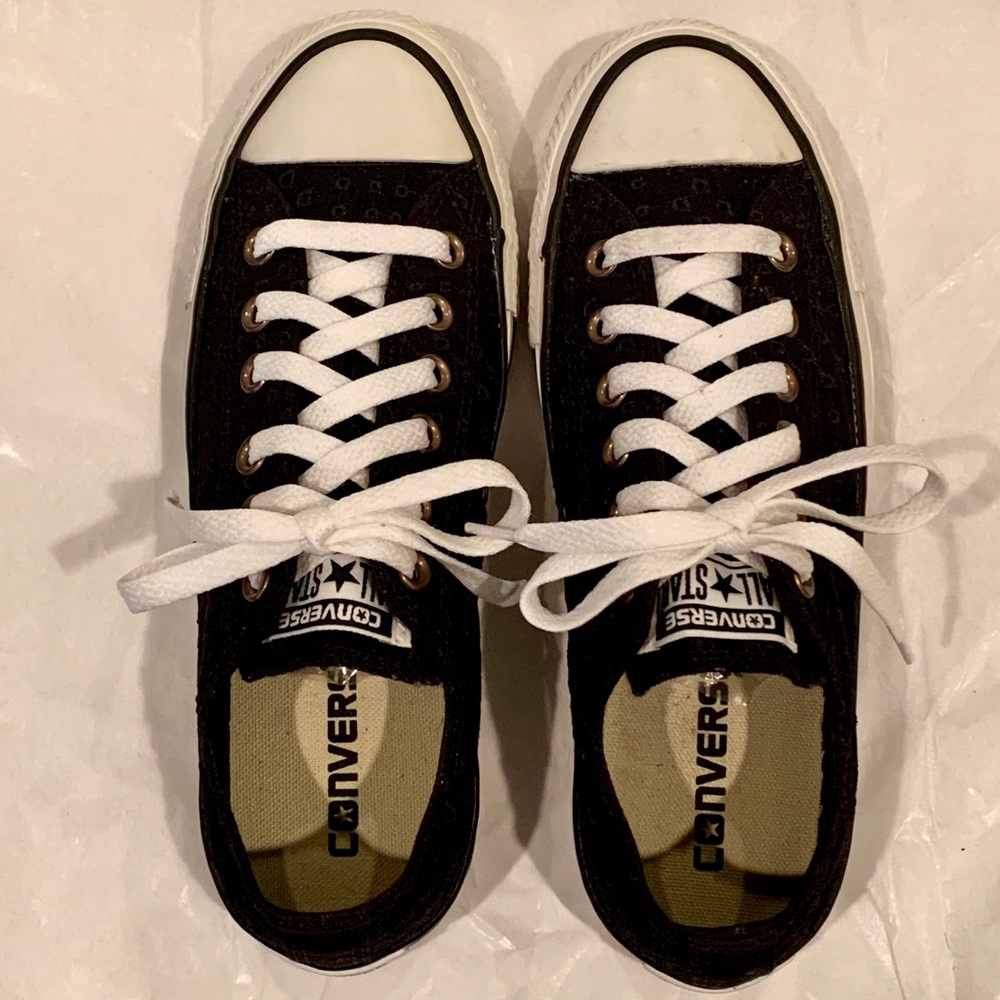 Converse Chuck Taylor All Star Ox Low Top Sneakers